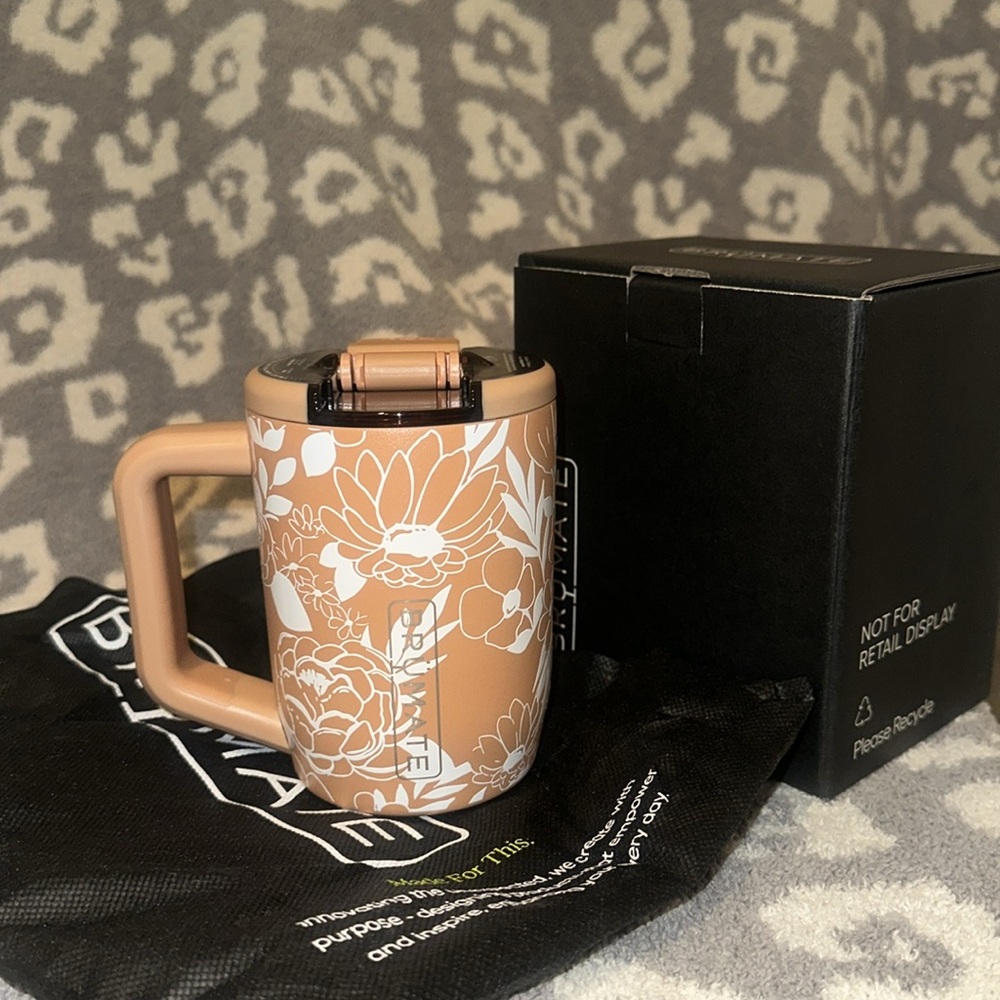 BrüMate Muv Mug  15oz in Sandstone Bloom 😍 New & Never Used 😍